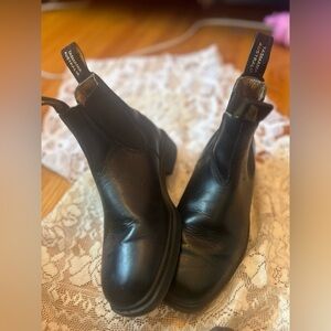 Blundstone 00067 Black Leather Chelsea Boots Size AU 3.5 / Women’s 6.5 US